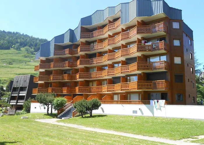 Couple 2 Pers, Aux Pieds, Centre, Ascenseur - Fr-1-516-226